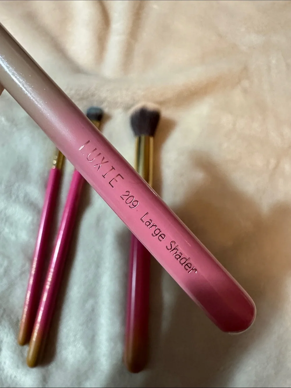 Luxie Pink to Cream Gradient 4-Piece Brush Set with Gold Ferrules